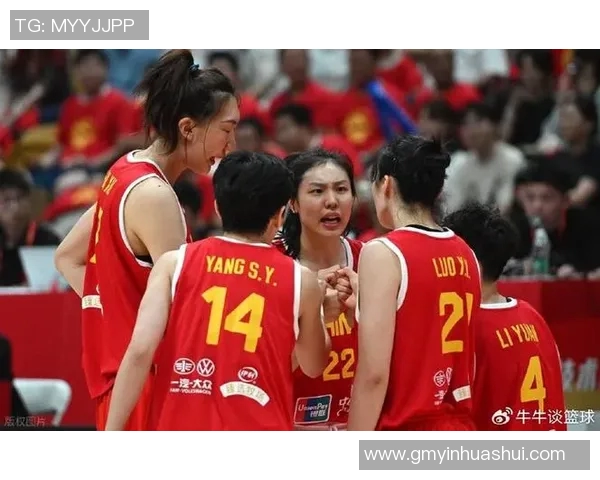 中华台北女篮与中国女篮激战正酣争夺亚洲篮球赛荣誉之巅